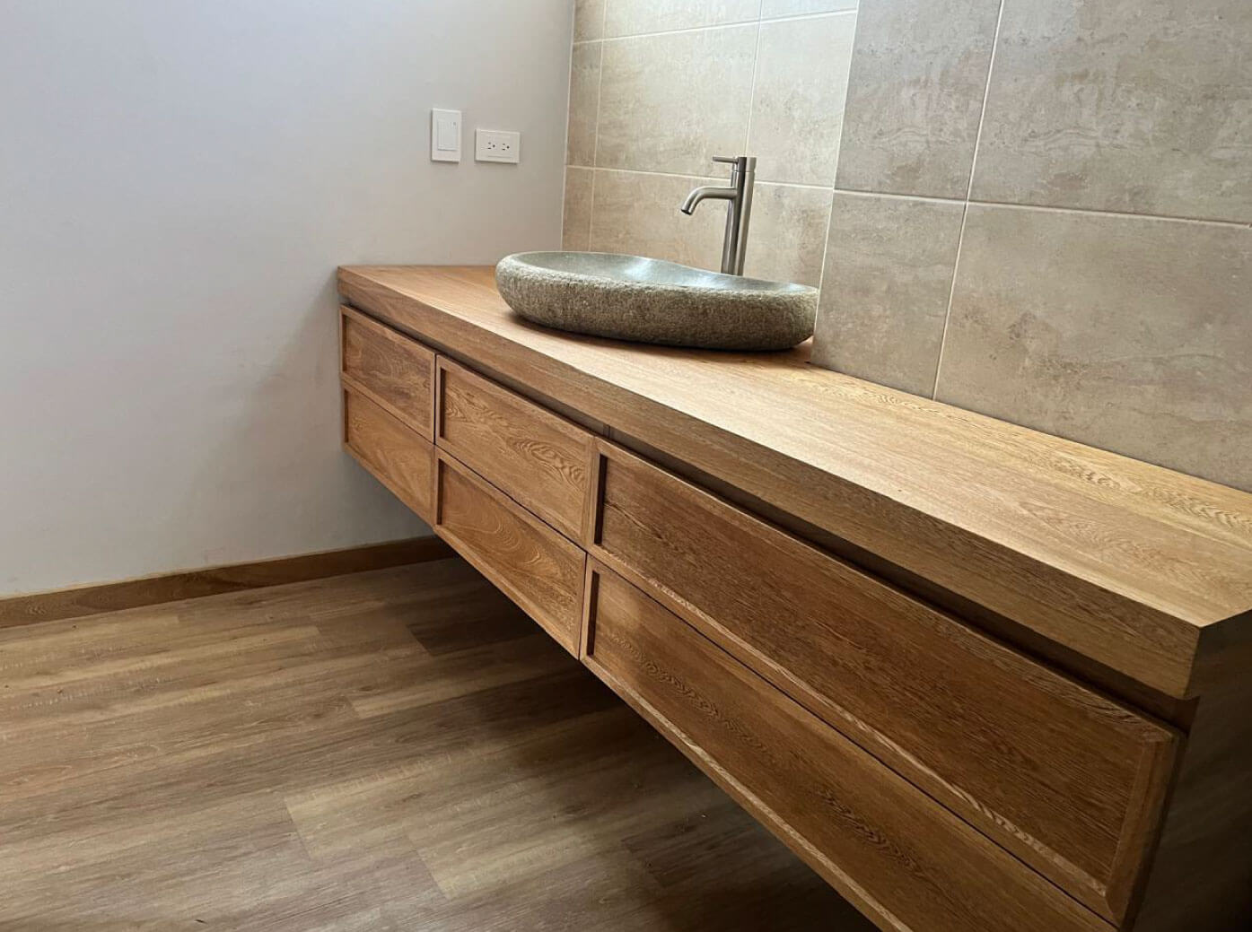 Mueble-de-baño-Nakaro-Carpinteria